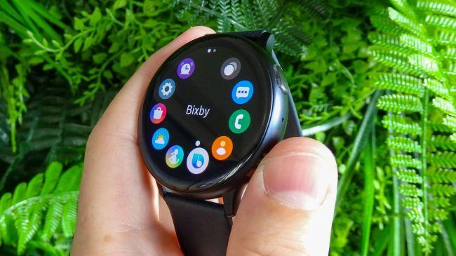 Samsung Galaxy Watch Active 2 VS Apple Watch 4: ОС и мощность