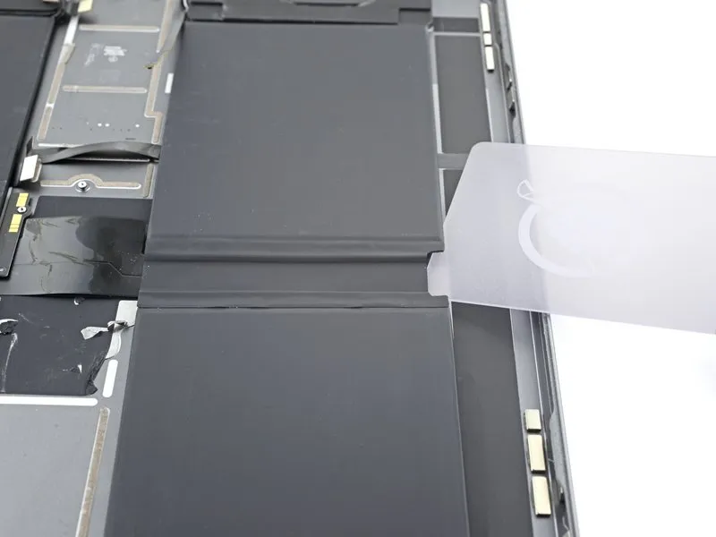 Как поменять батарею в iPad Pro 12.9" 5-го поколения: пошаговая инструкция