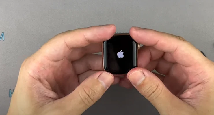 Замена экрана Apple Watch 6 Шаг 6