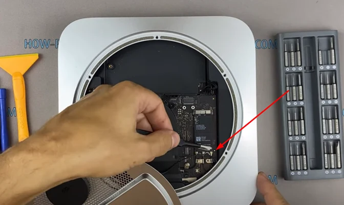 Apple Mac Mini 2014 замена hdd Шаг 5
