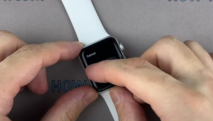 Apple Watch 3 замена вибромотора Шаг 1