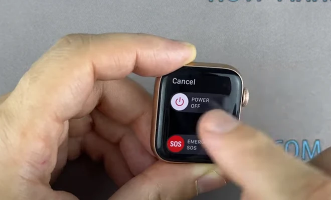 Apple Watch 5 замена батареи Шаг 1