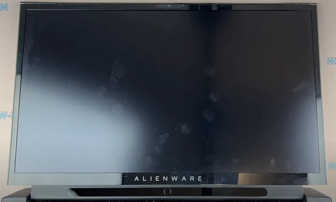 Чистка Alienware M17 R2 Шаг 9