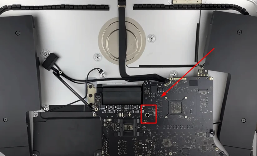 iMac A1419 замена SSD Шаг 9