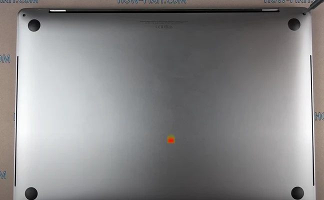 MacBook Pro 16 Замена вентилятора Шаг 1