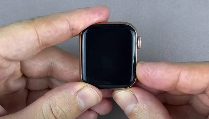 Замена матплаты Apple Watch SE Шаг 18