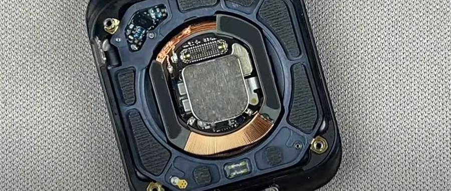 Замена стекла Apple Watch 4