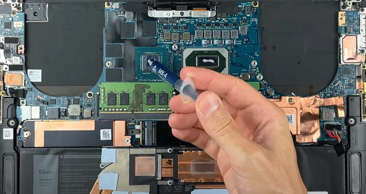 Чистка Dell Precision 5550