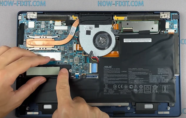 M2 SSD Asus ZenBook UX390U Шаг 6