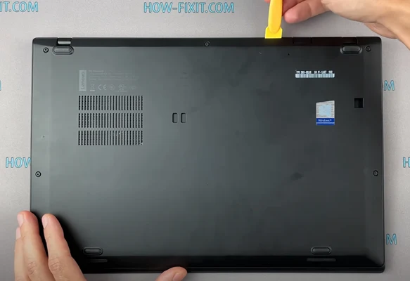 Замена батареи Lenovo ThinkPad X1 Carbon Шаг 2