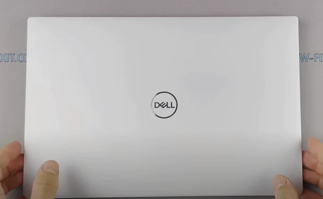 Замена верхней крышки Dell XPS 9380 Шаг 11