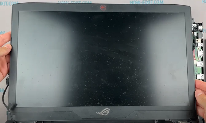 Экран Asus ROG Strix GL703GE SCAR Шаг 5