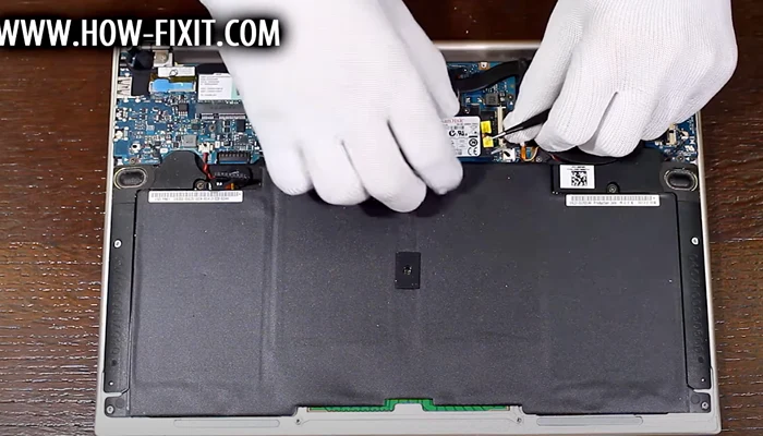 M2 SSD Asus ZenBook UX31 Шаг 6